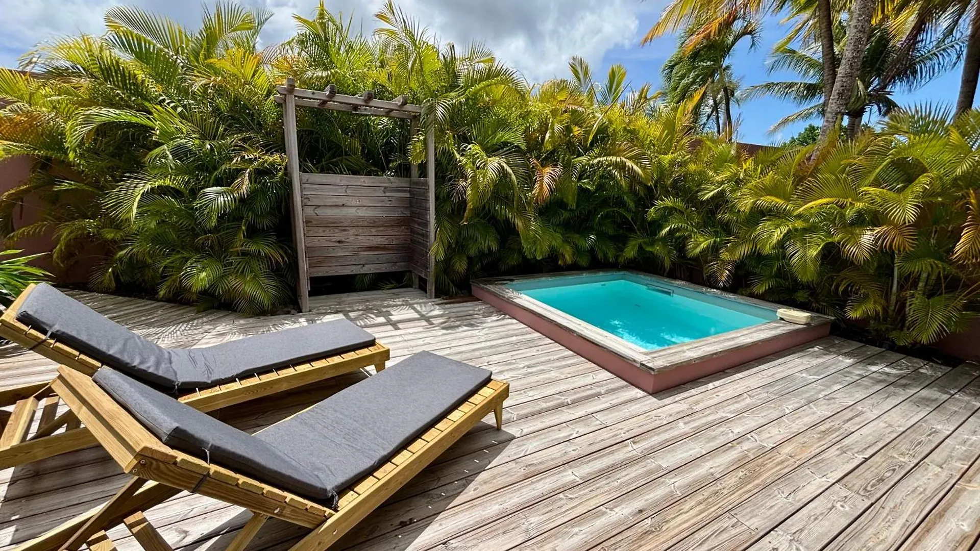 Holiday home Kokogites, Bungalows Avec Piscines Privatives Saint-Francois